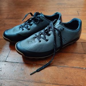 QUOC Gran Tourer Gravel Cycling Bike Clipless Shoes 37.5 7 Black EUC